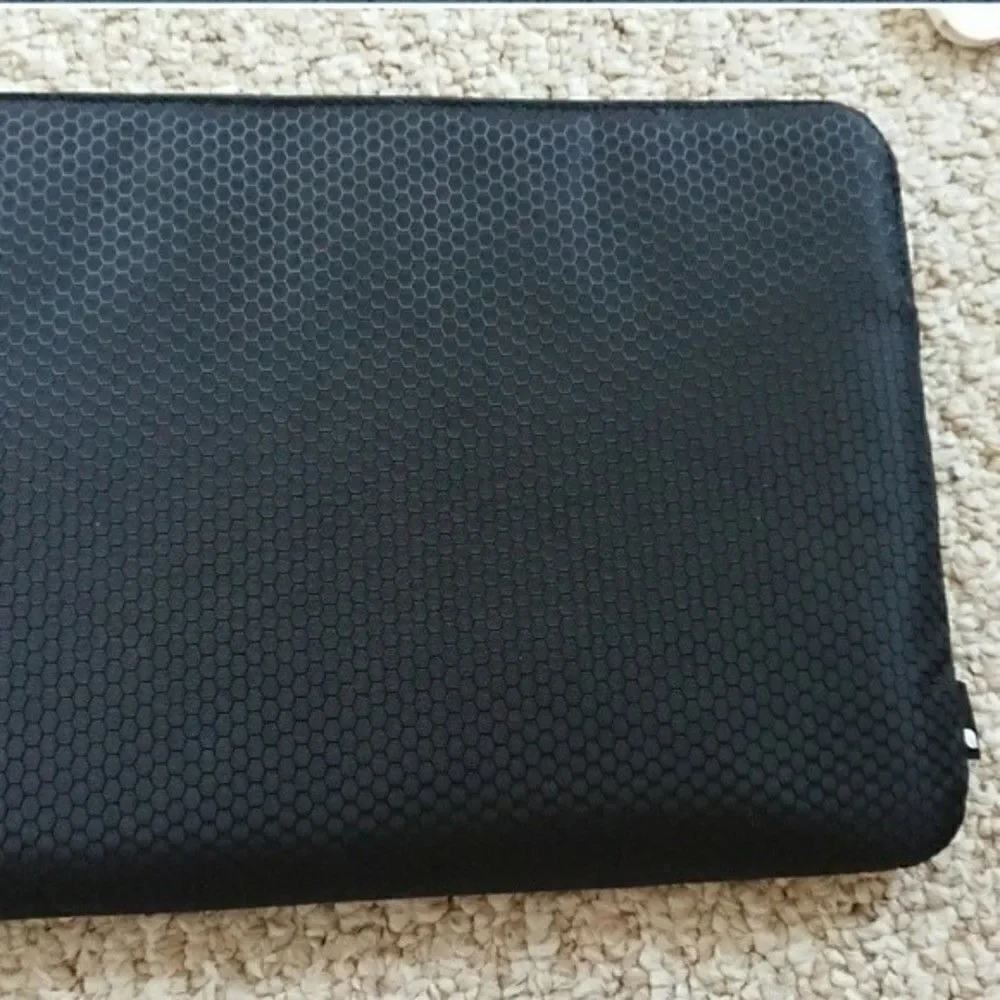 Brand new - Incase Slim Sleeve for MacBook 12